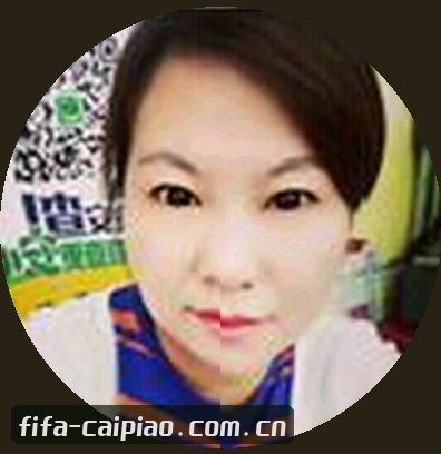 周女士